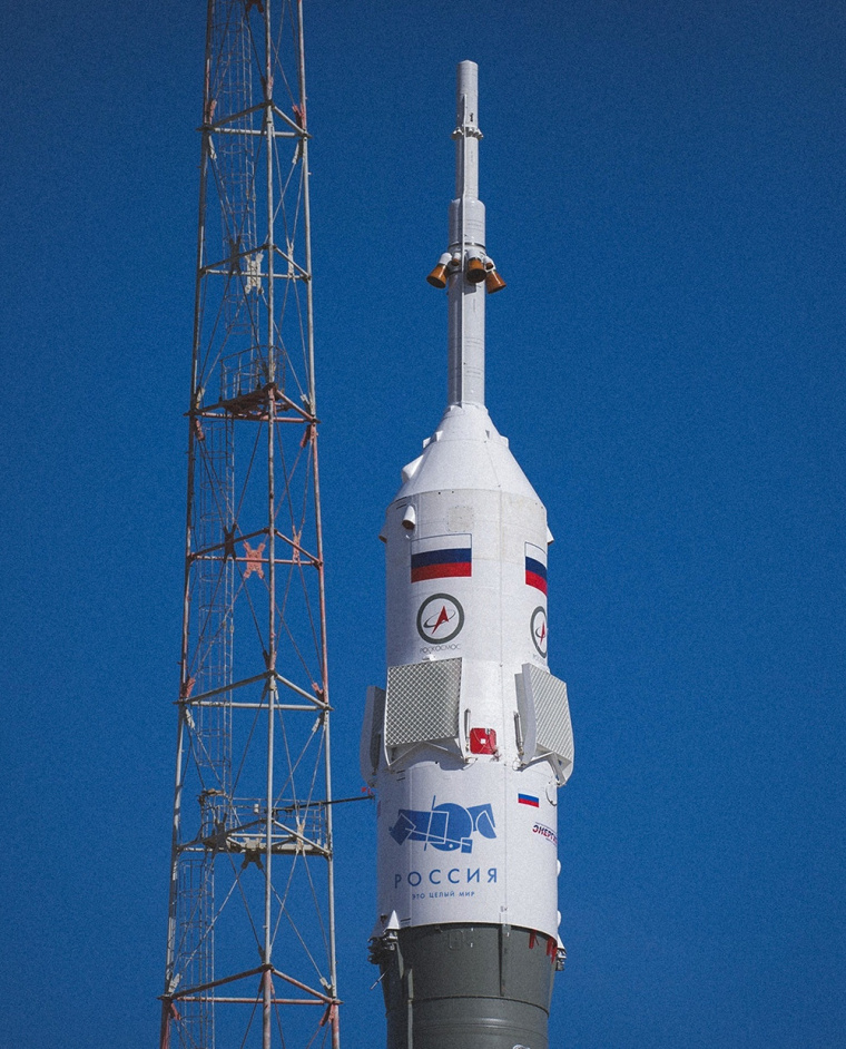 俄羅斯國家旅游品牌logo設(shè)計品牌VI形象設(shè)計，幾何俄羅斯地圖logo設(shè)計