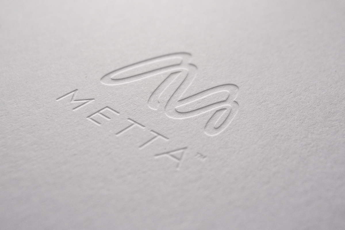 Metta科技公司品牌標志設計，變形字母M，實現和諧的正弦曲線循環