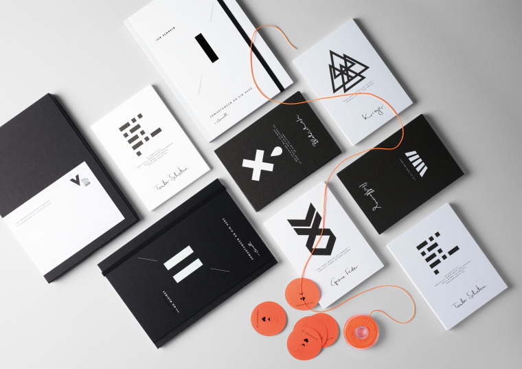 VISEE Kommunikation宣傳畫冊設(shè)計作品“我寫，你留下。 一顆心的期待”