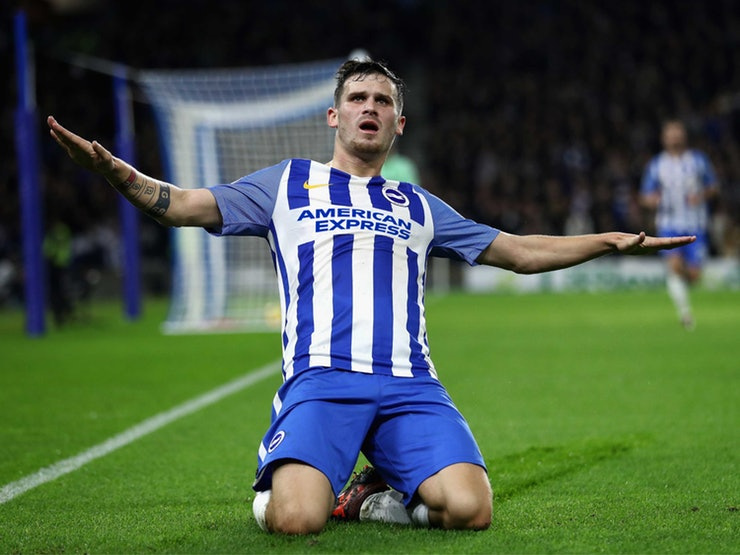 美國運通品牌形象VI設計logo設計，靈活運用白色空間打造簡潔風