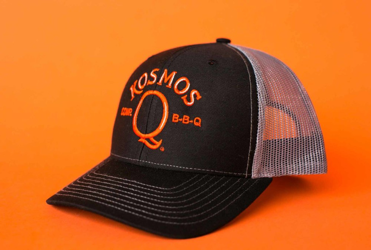 Kosmos Q專業燒烤餐飲與用品品牌視覺識別VIS設計,圍繞Q字母的設計