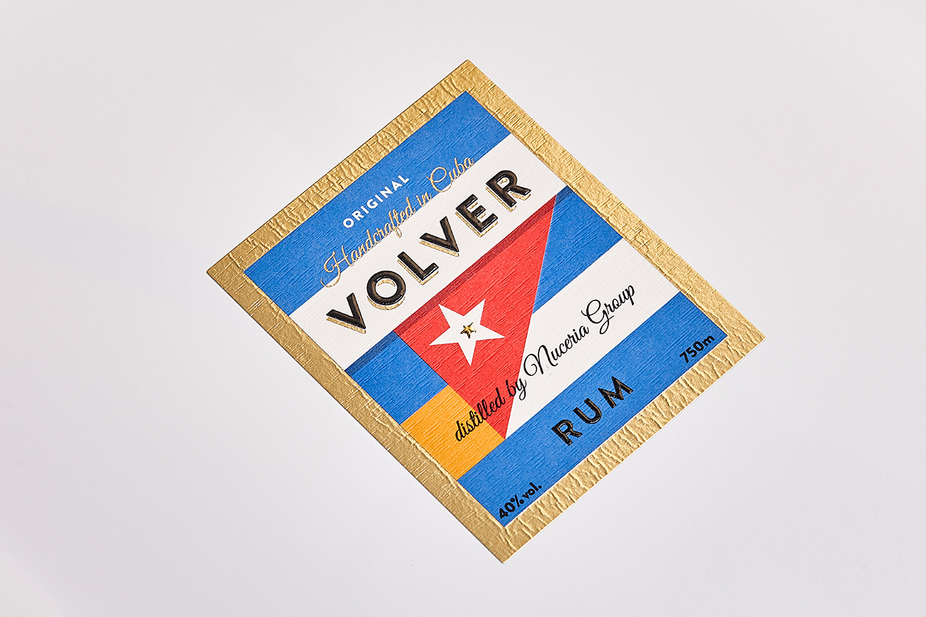 Nuceria Group國外酒文化宣傳畫冊設計“瓶子里的故事”-古巴，革命和朗姆酒