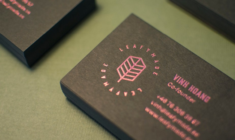 Leafymade有機(jī)農(nóng)業(yè)公司“一片樹葉”創(chuàng)意logo設(shè)計(jì)，源自自然美麗的設(shè)計(jì)