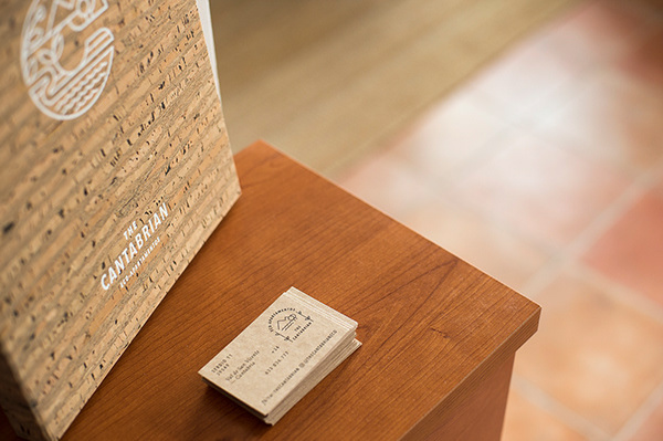 Cantabrian生態公寓酒店簡約圖形線條logo設計vi設計