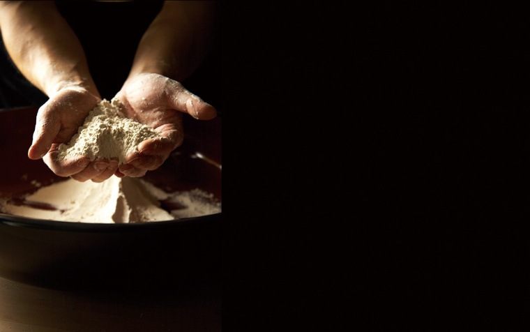 Soba 面館餐飲宣傳畫冊設計，東方日式藝術風格