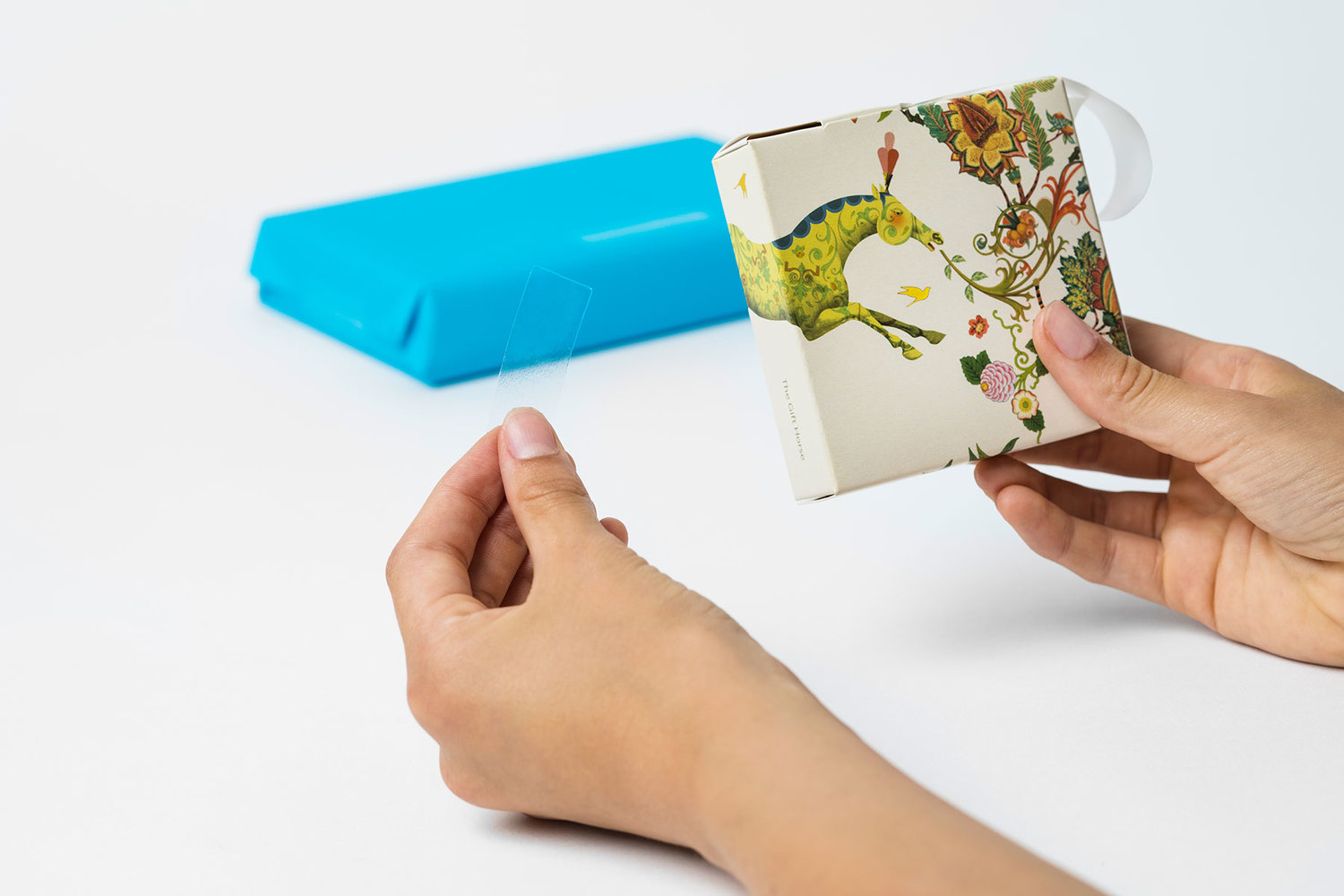 Joyn文具品牌新包裝設(shè)計(jì)，想用藝術(shù)插畫改善人們使用禮品包裝的方式