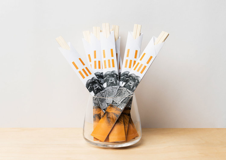 Soo Zee 23肉面湯餐廳拼貼風格餐飲品牌形象設計與外賣包裝設計