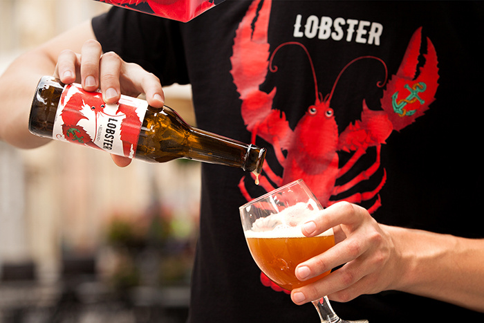 新人類啤酒包裝標(biāo)簽設(shè)計(jì)“龍蝦”插畫篇-上海包裝設(shè)計(jì)公司