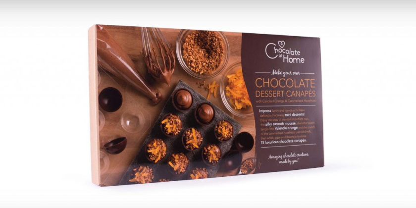 Chocolate at Home巧克力品牌logo設計與系列包裝設計，描述手工巧克力制作場景