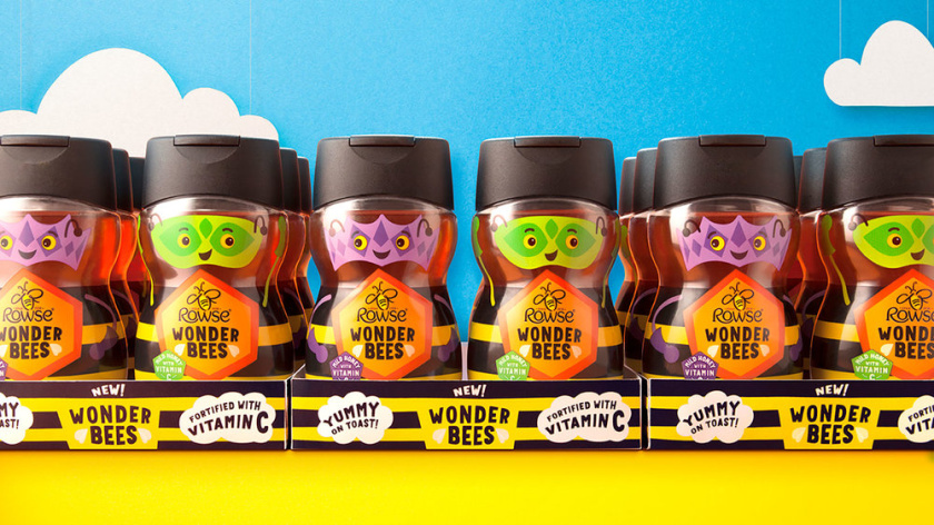 IP品牌策劃案例：Rowse Wonder Bees兒童蜂蜜包裝設計，兩個超級蜜蜂英雄吉祥物