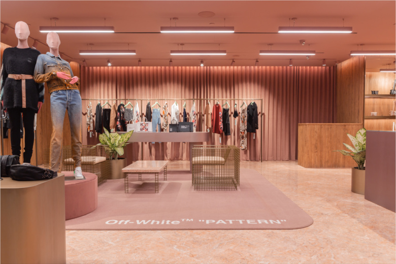 Off-White精品女裝服飾店鋪空間設計，洋溢粉紅色女性氣息