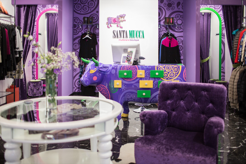 圣穆卡Santa Mucca 服飾品牌紫色系店鋪空間設(shè)計(jì)