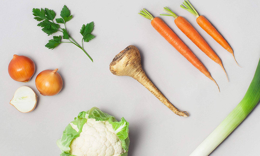 Mirodenia 歐洲市場(chǎng)調(diào)味品包裝設(shè)計(jì)——并排擺放的食材