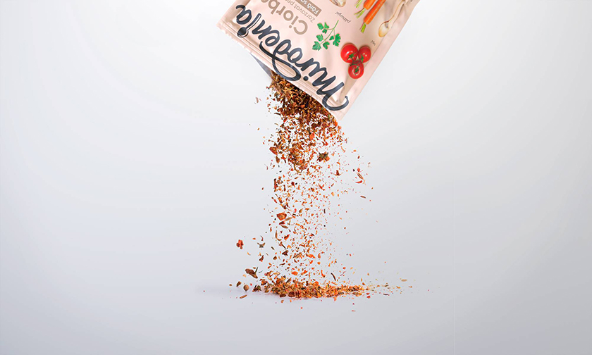 Mirodenia 歐洲市場(chǎng)調(diào)味品包裝設(shè)計(jì)——并排擺放的食材