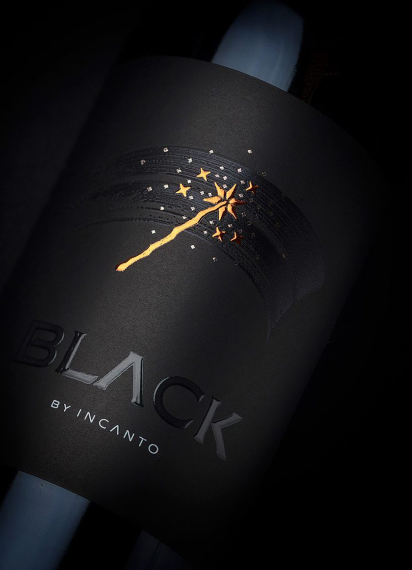 Incanto葡萄酒酒標包裝標簽設計，菜肴凹凸金箔印刷工藝的魔術棒圖案