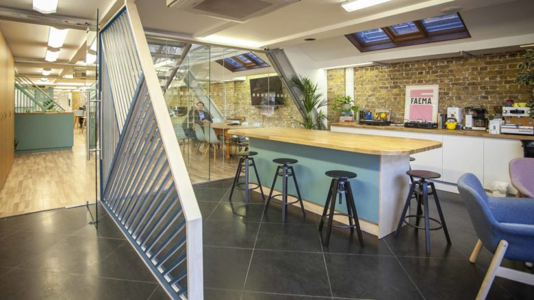 Allegra集團辦公室空間設計，保持良好通風和寬敞的氛圍