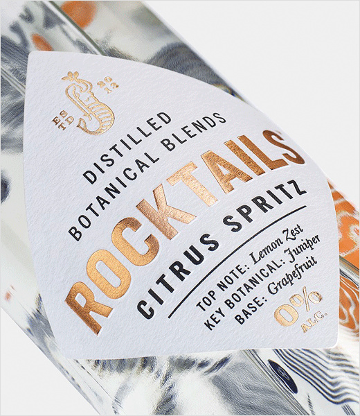 首款低泡植物混合飲料“柑橘雪碧“品牌logo設計包裝設計”美人魚“篇