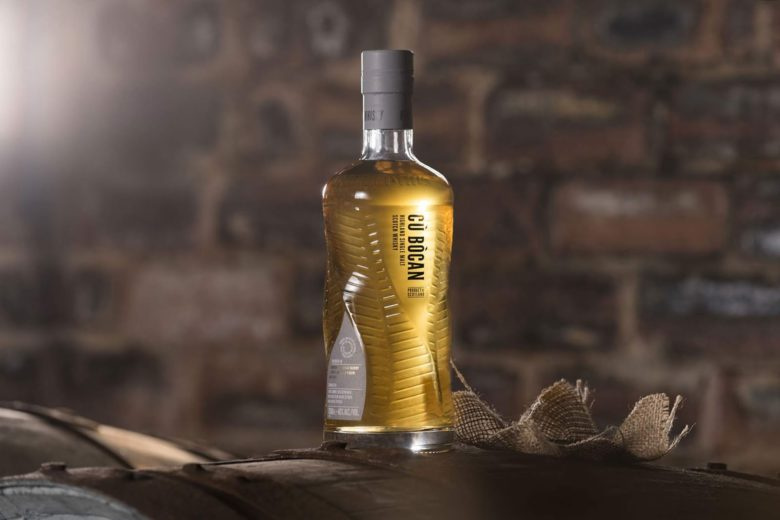 CùBòcan 威士忌酒包裝設計瓶型設計，優雅的多層次視覺效果