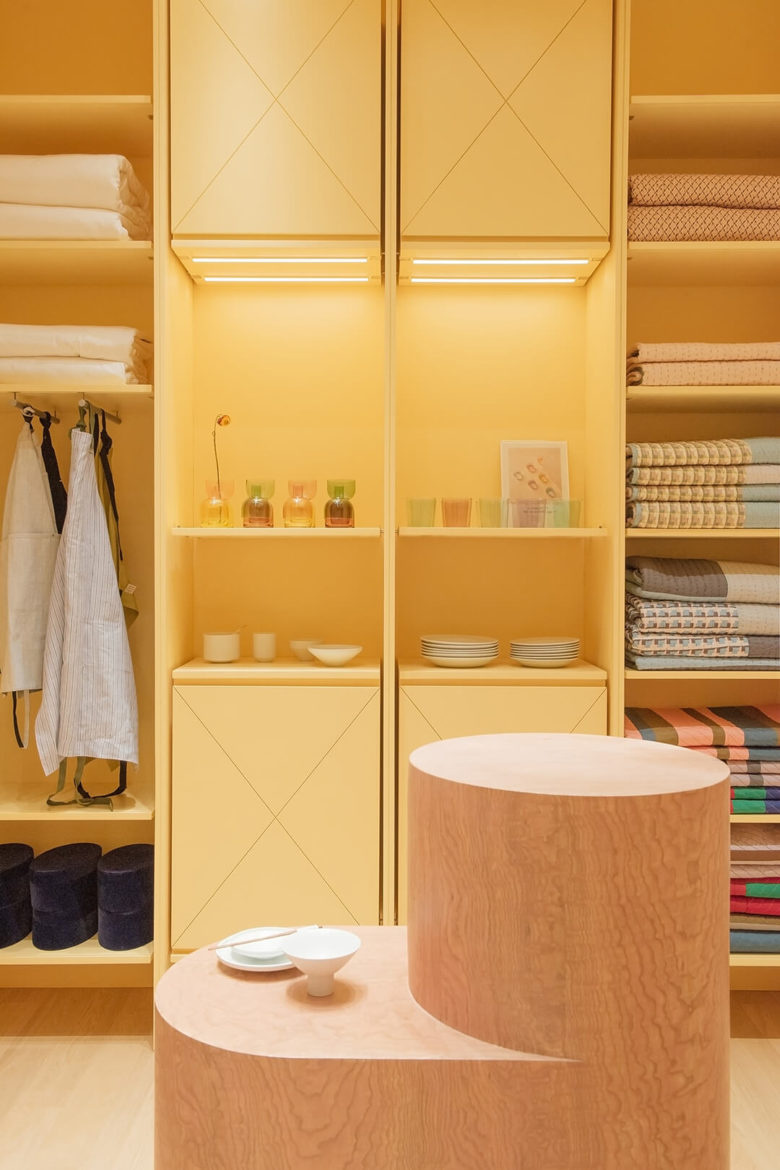 NBYHOME紡織品和日常用品商店商業空間設計，愜意開放的空間設計