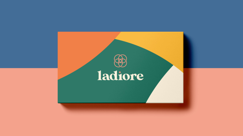 ladiore 女性時尚品牌logo設計與視覺識別vi設計，源自四個象征