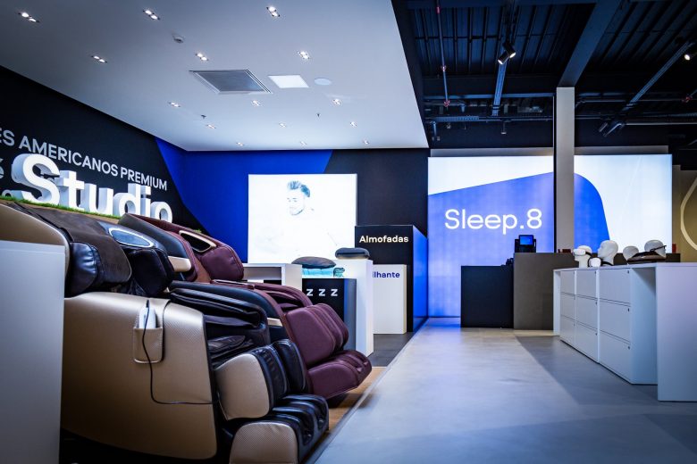 Sleep 8 床墊睡眠店鋪”藍(lán)色科技風(fēng)格“室內(nèi)零售空間創(chuàng)新設(shè)計