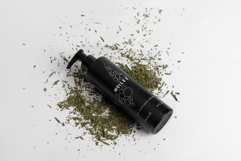 Moilee 化妝護膚品品牌命名與包裝設計，描繪皮膚細胞分子視圖