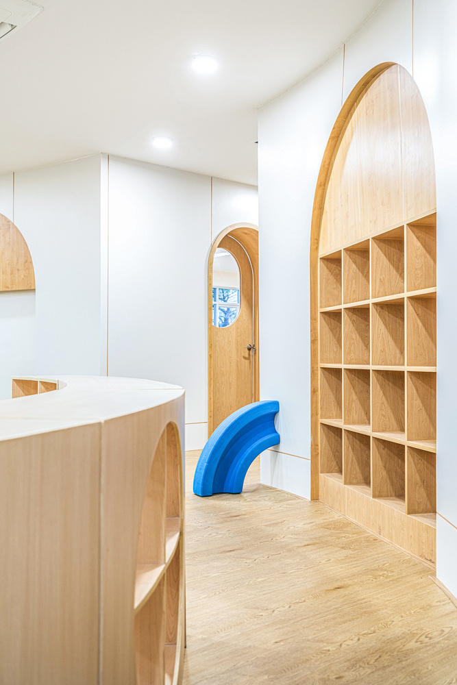 KPIS幼兒園室內教育空間設計與寓教于樂的游戲墻設計