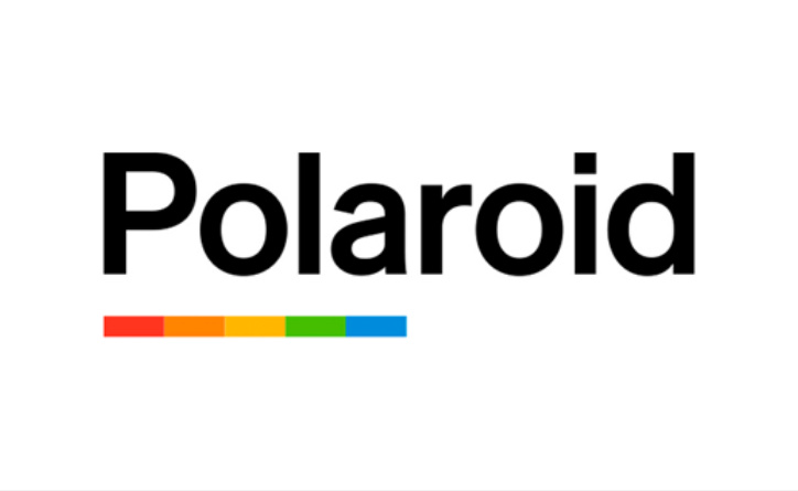 寶麗來相機(jī)公布統(tǒng)一的品牌命名與logo設(shè)計——帶有5個色條的設(shè)計