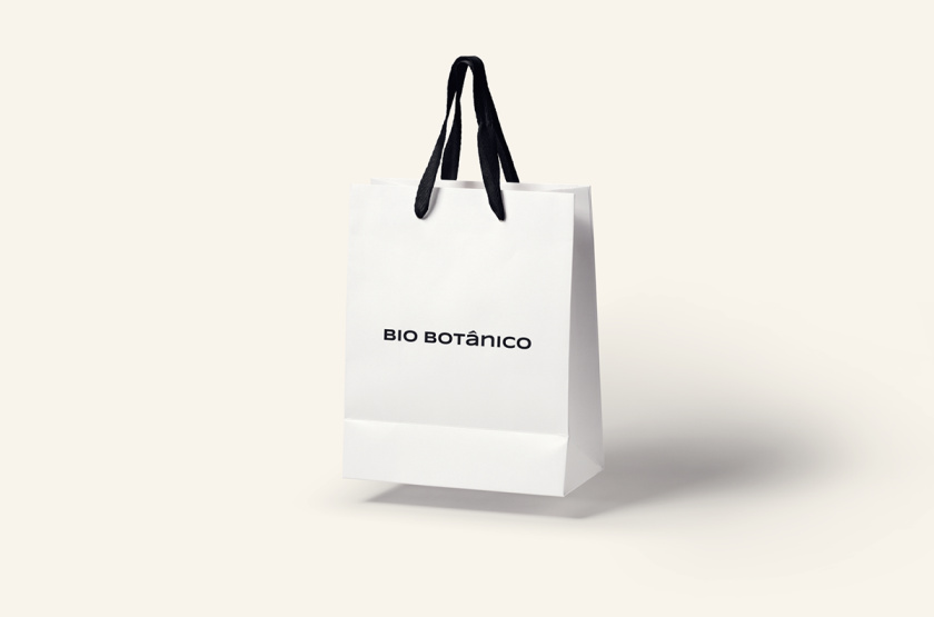 Bio Botanico 專業護發產品包裝設計，鮮艷熱帶風格元素