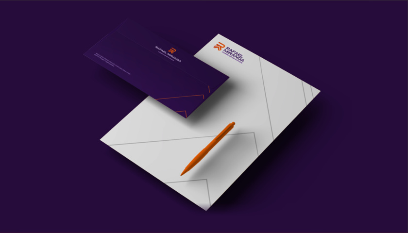 Rafael Miranda 房地產(chǎn)經(jīng)紀(jì)公司logo設(shè)計vi設(shè)計，字母R+房子組成