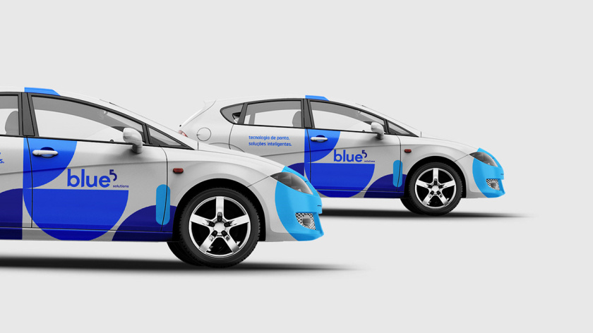 Blue 5 Solutions 科技公司企業品牌形象vi設計,,幾何同色系藍色色塊輔助圖形