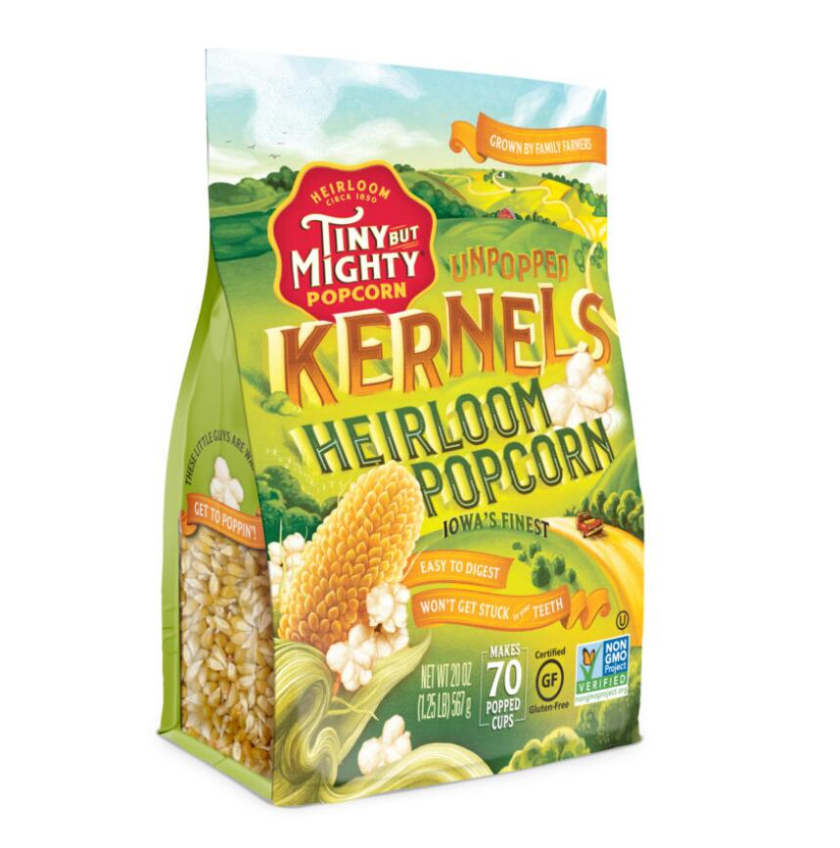 Tiny Mighty 袋裝爆米花包裝設(shè)計，非常藝術(shù)的田園風(fēng)格玉米與農(nóng)莊插畫設(shè)計