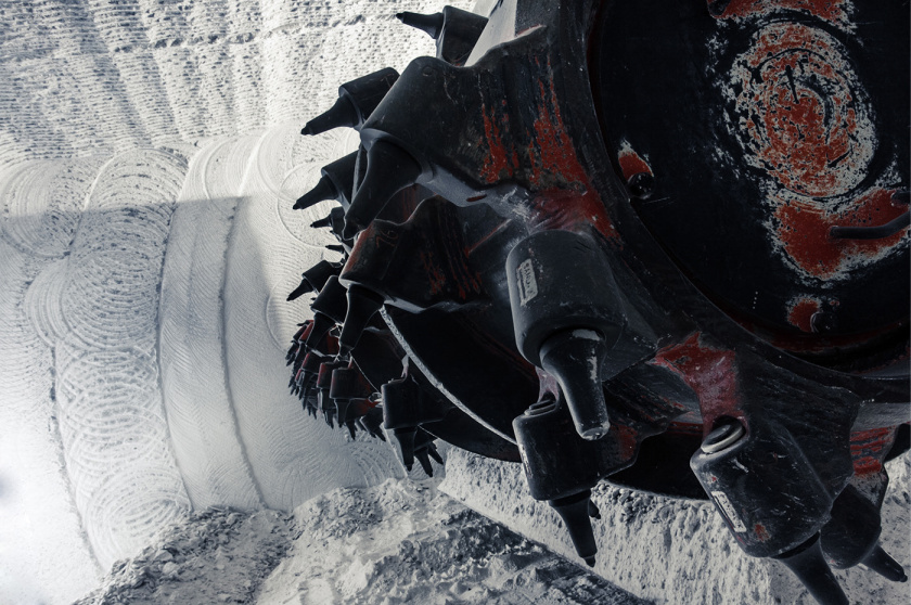 KGHM Salt巖鹽品牌視覺形象logo設(shè)計(jì)vi設(shè)計(jì)，幾何立體色塊風(fēng)格