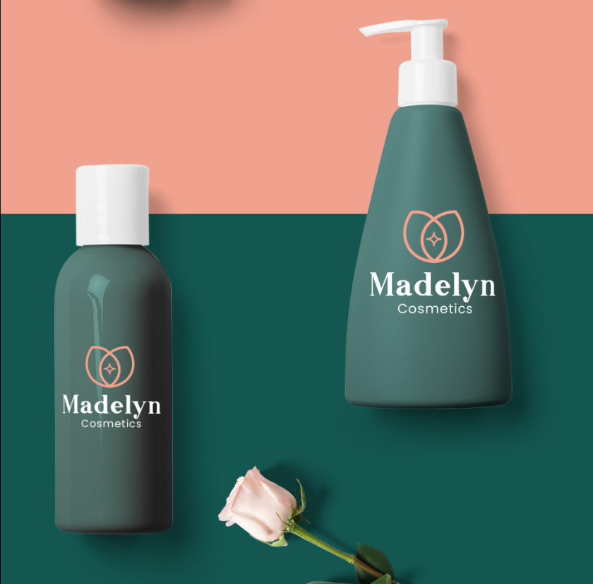 Madelyn 化妝品品牌logo設計“花朵+星星”元素