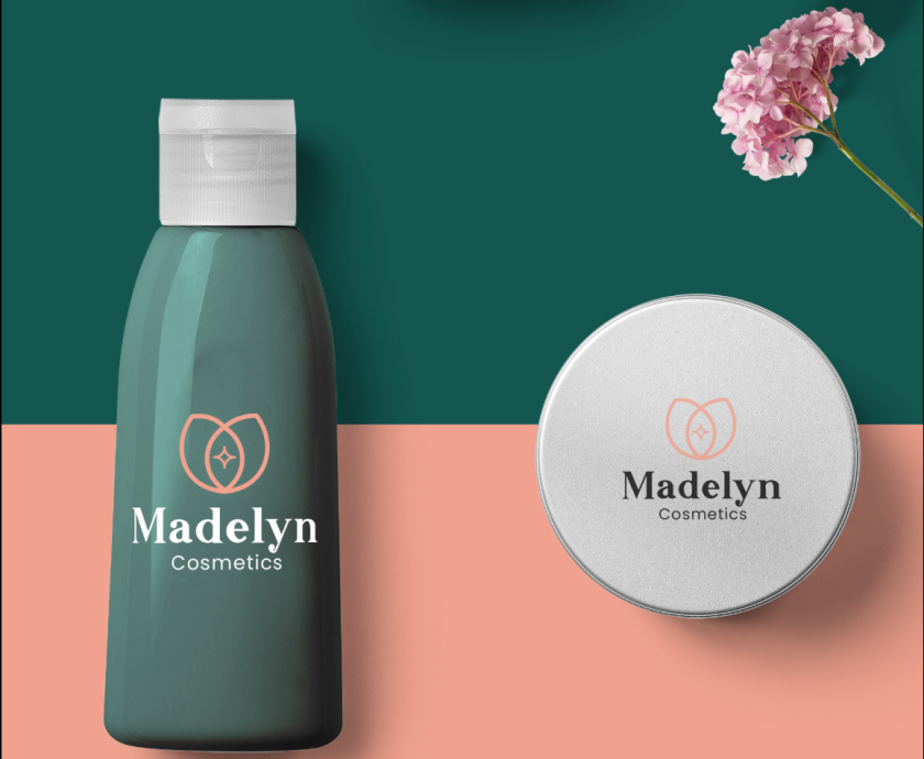 Madelyn 化妝品品牌logo設計“花朵+星星”元素