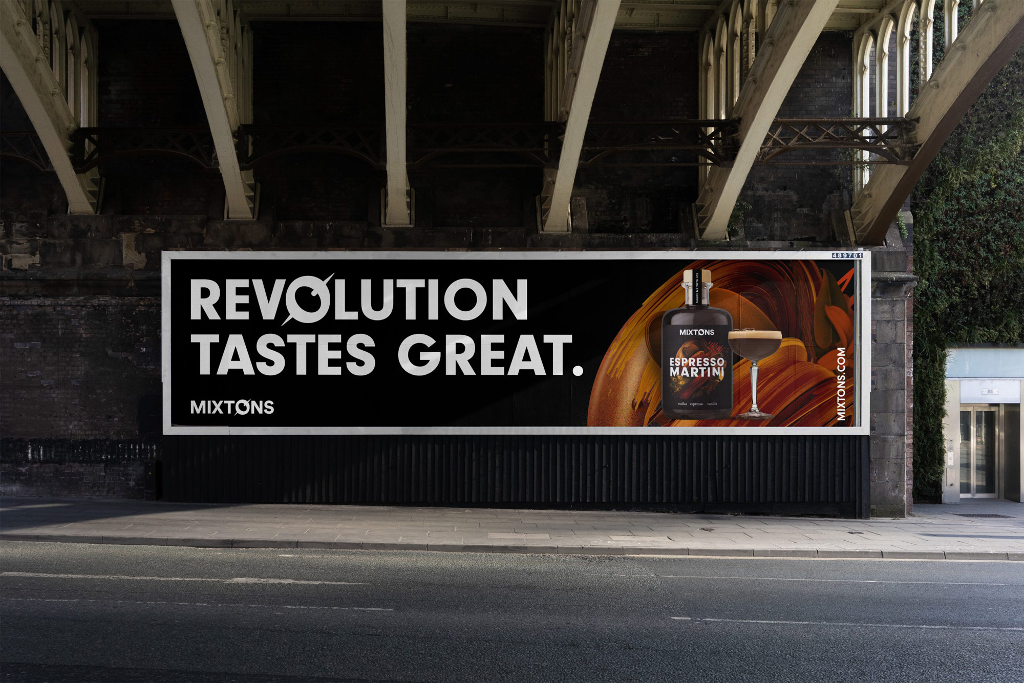 Mixton 雞尾酒包裝設(shè)計(jì)“3D混合元素拼貼插圖風(fēng)格”-廣告