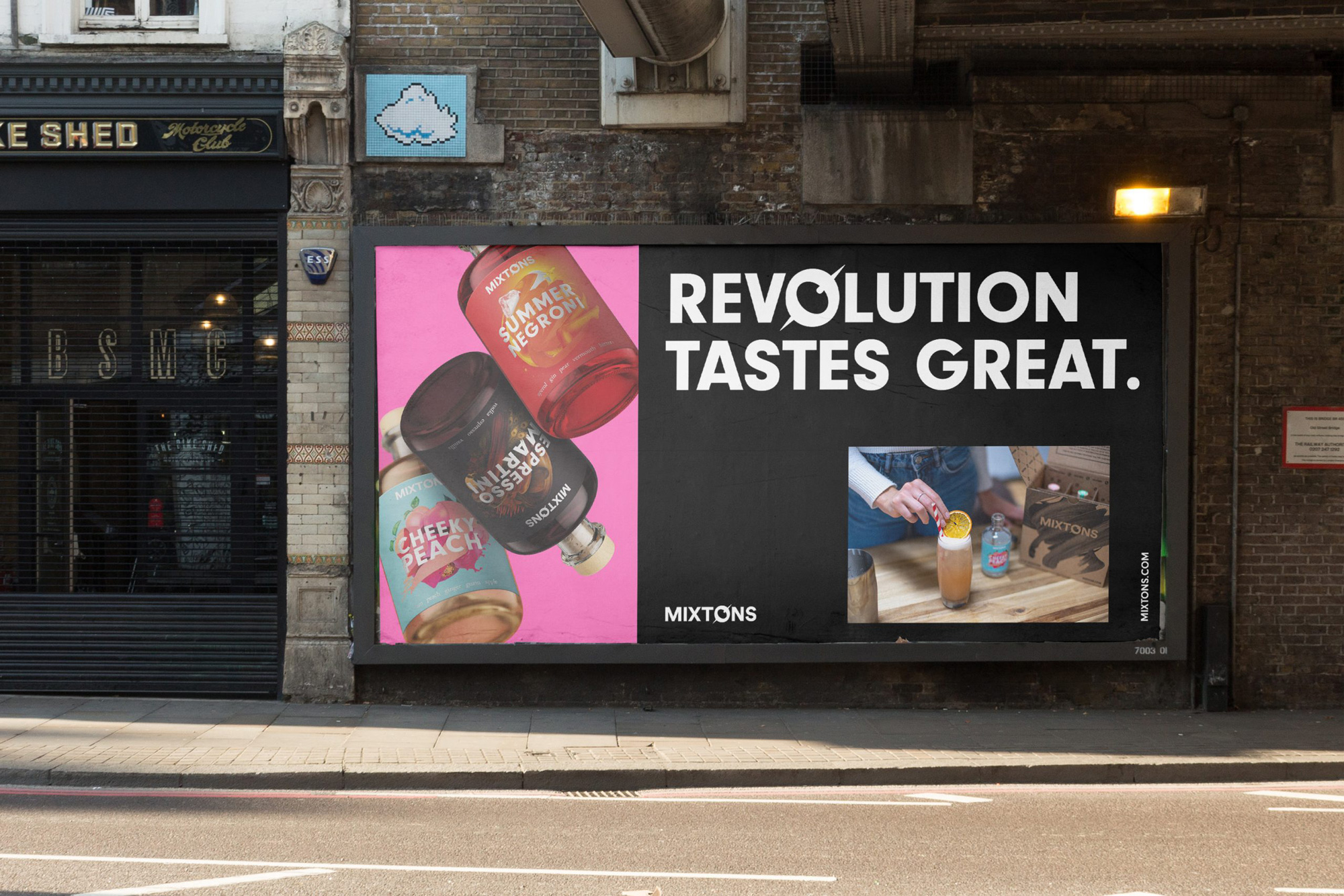 Mixton 雞尾酒包裝設(shè)計(jì)“3D混合元素拼貼插圖風(fēng)格”-廣告