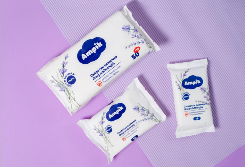 Ampik 安皮克消毒濕巾品牌命名與包裝設計，蓬松的云彩符號代表柔軟的棉花
