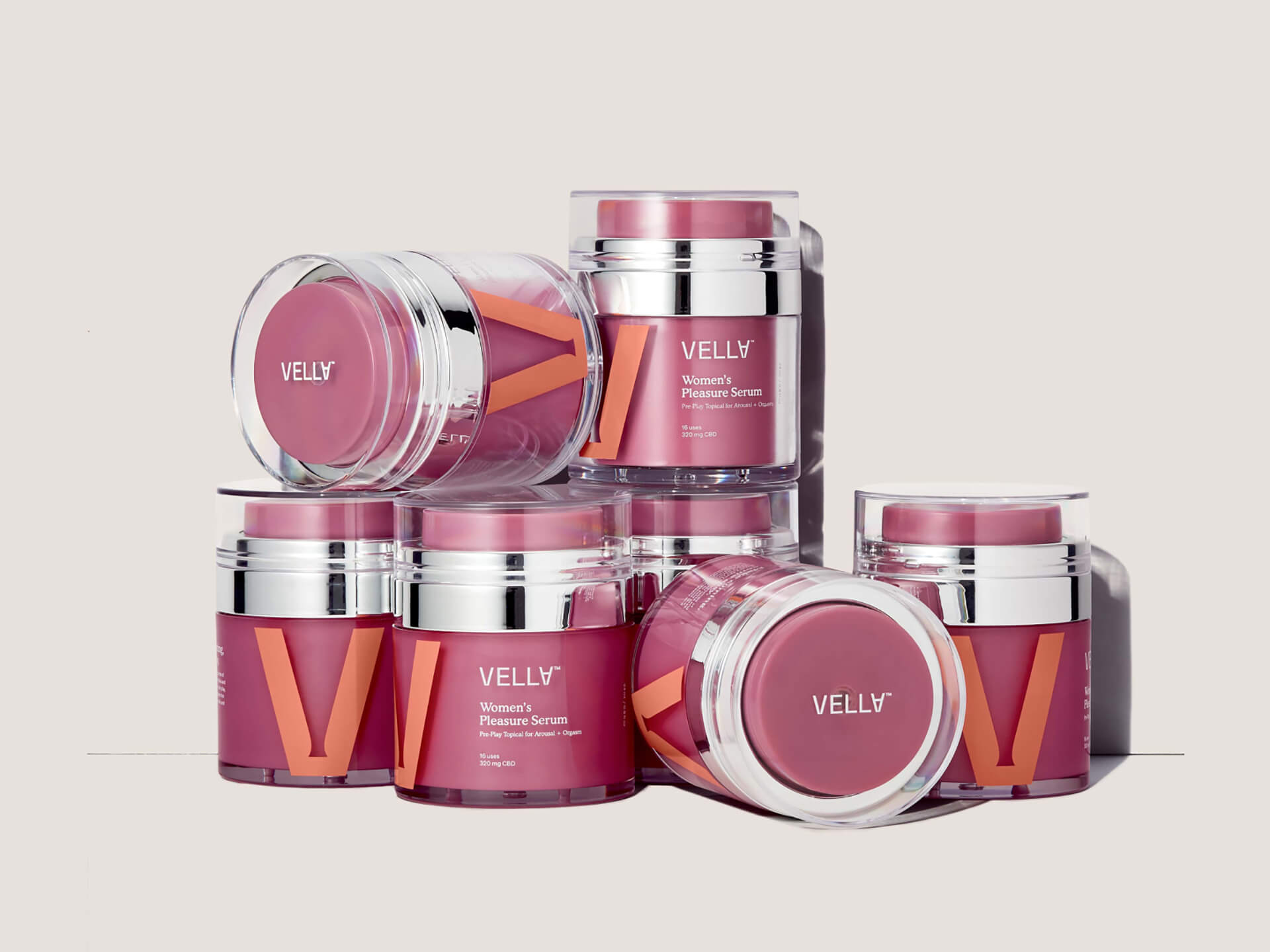 Vella女性愉悅精華素包裝設計，化妝品風格，突出v字母識別