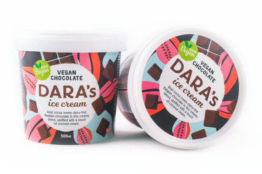 Dara全天然手工冰淇淋包裝設計“鮮艷飽滿的插畫”