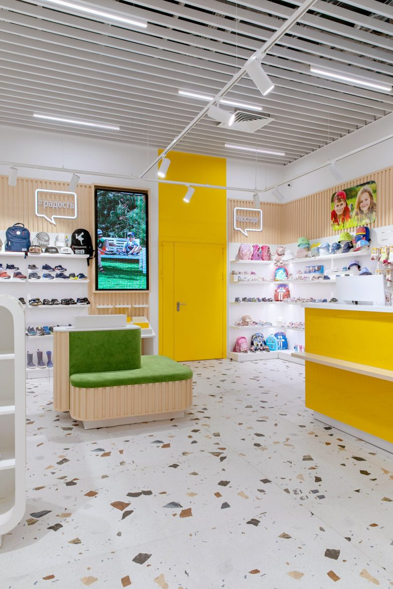 莫斯科“ Kotofey”兒童青少年鞋類品牌旗艦店店鋪室內空間設計