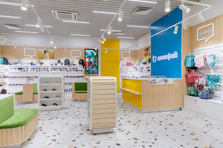 莫斯科“ Kotofey”兒童青少年鞋類品牌旗艦店店鋪室內空間設計