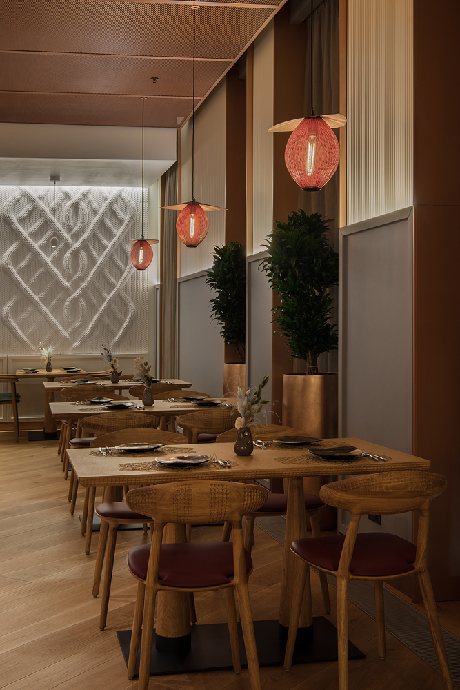 高級沙加爾餐廳餐飲室內(nèi)空間設計，藝術與奢華風格