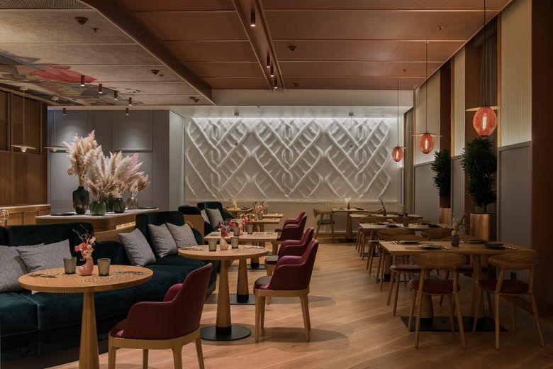 高級沙加爾餐廳餐飲室內(nèi)空間設計，藝術與奢華風格