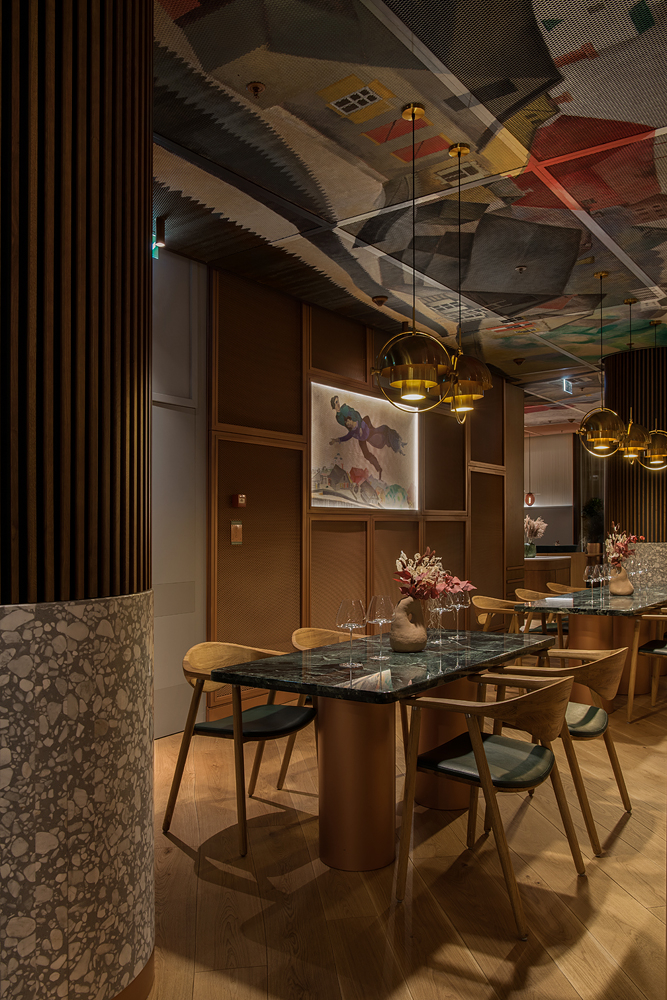 高級沙加爾餐廳餐飲室內(nèi)空間設計，藝術與奢華風格