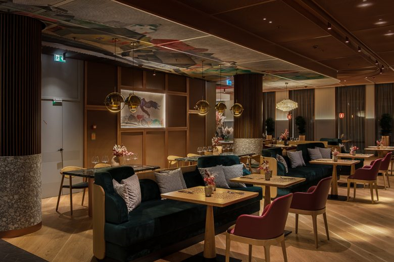 高級沙加爾餐廳餐飲室內(nèi)空間設計，藝術與奢華風格