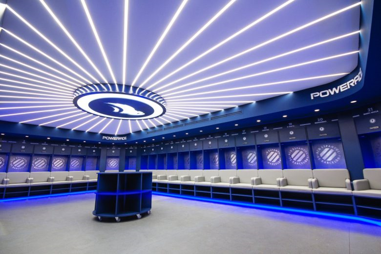 西班牙皇家馬德里球隊球員更衣室空間設計