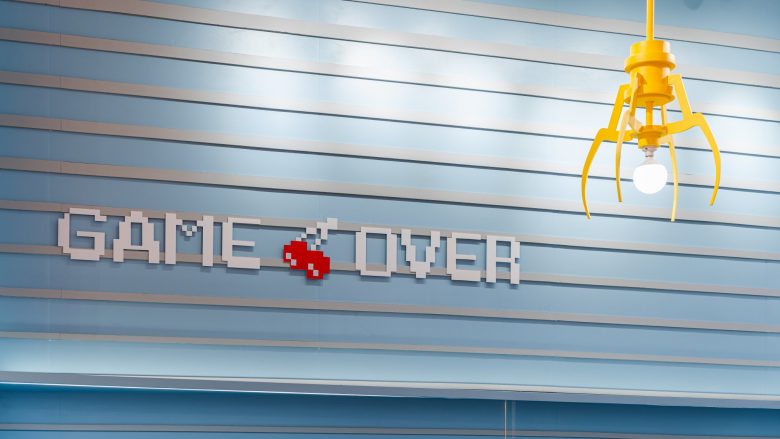 Matchbox時尚潮流服飾商店店鋪空間設計，90年代街機游戲風格