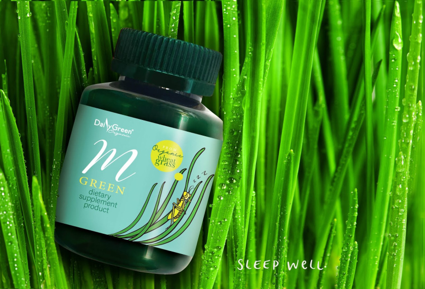 Daily Green有機(jī)小麥草膳食營養(yǎng)補(bǔ)充劑產(chǎn)品包裝設(shè)計(jì)（綠色瓶），“小草+昆蟲”插畫