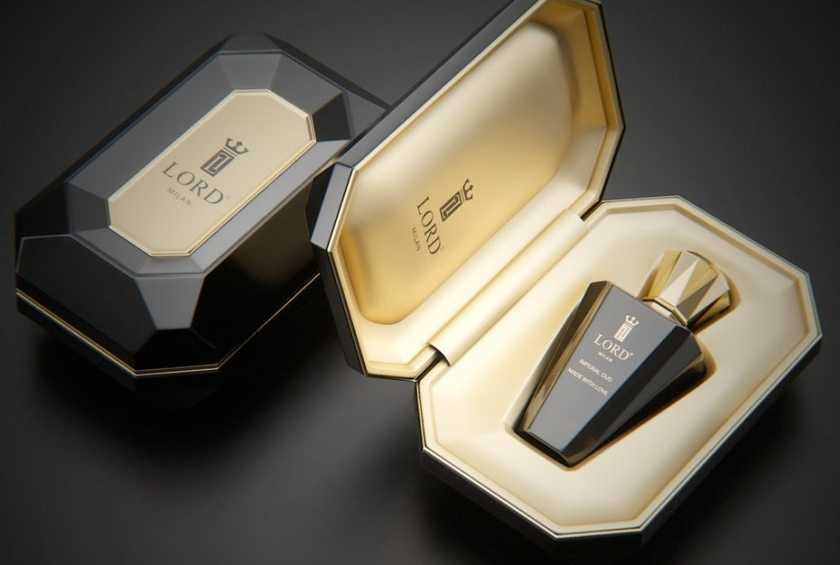 香水盒包裝及內襯設計